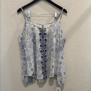 Jolt Blue and White Paisley Women's Top XL